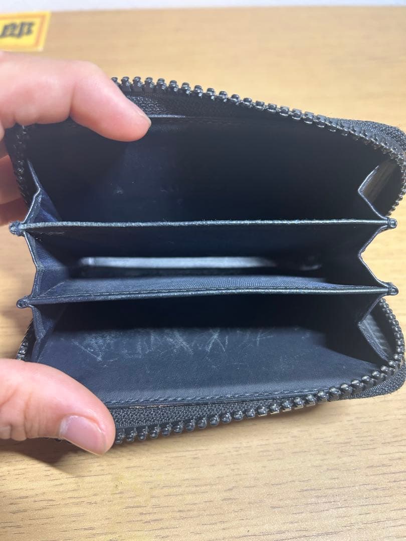 GUCCI フラワー柄 ケース 財布 カードケース