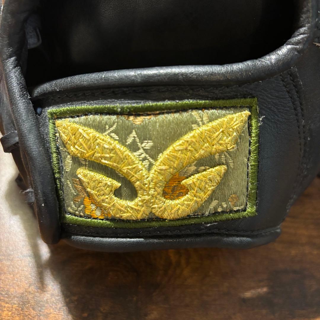 【最終値下げ】新品Glom グロム 軟式用グラブ 内野手用