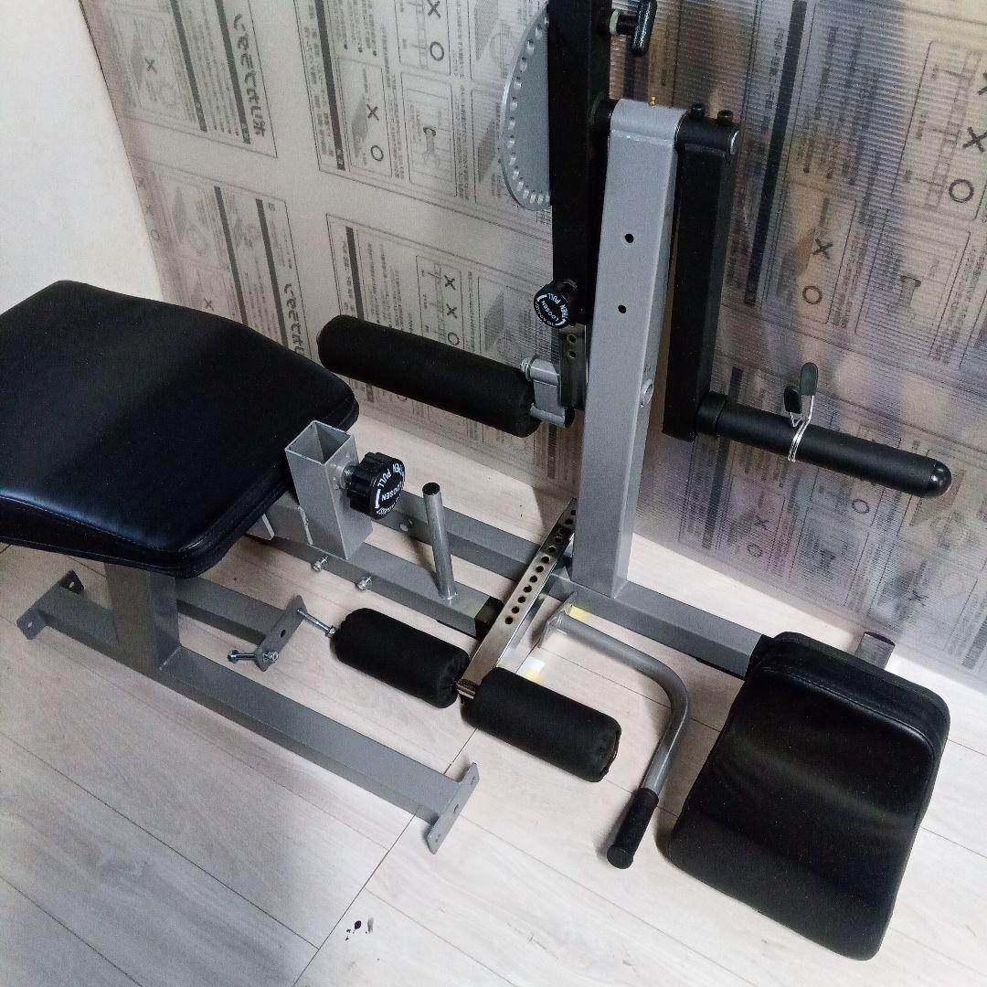 レッグエクステンション　レッグカール　引渡し限定