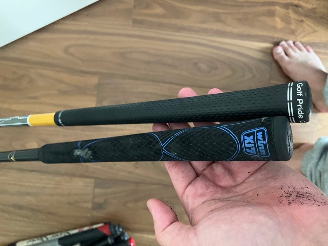 2本ドライバー　テーラーメイド