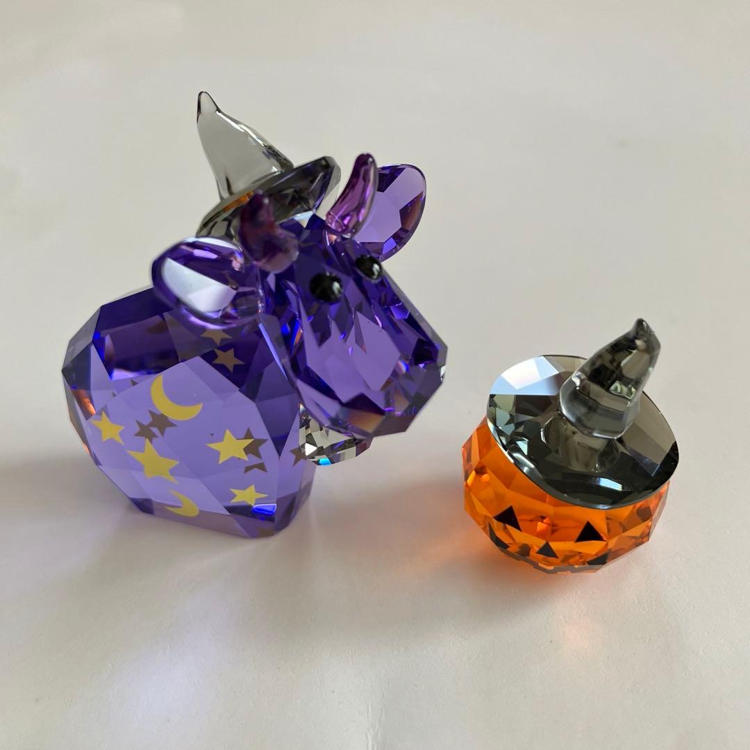 スワロフスキー置物　ハロウィンモー