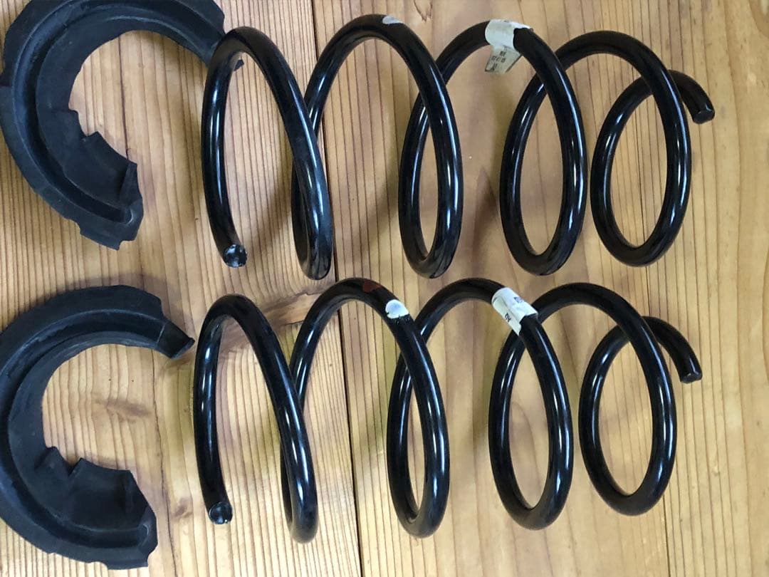 アウディTT 純正サスペンション前後