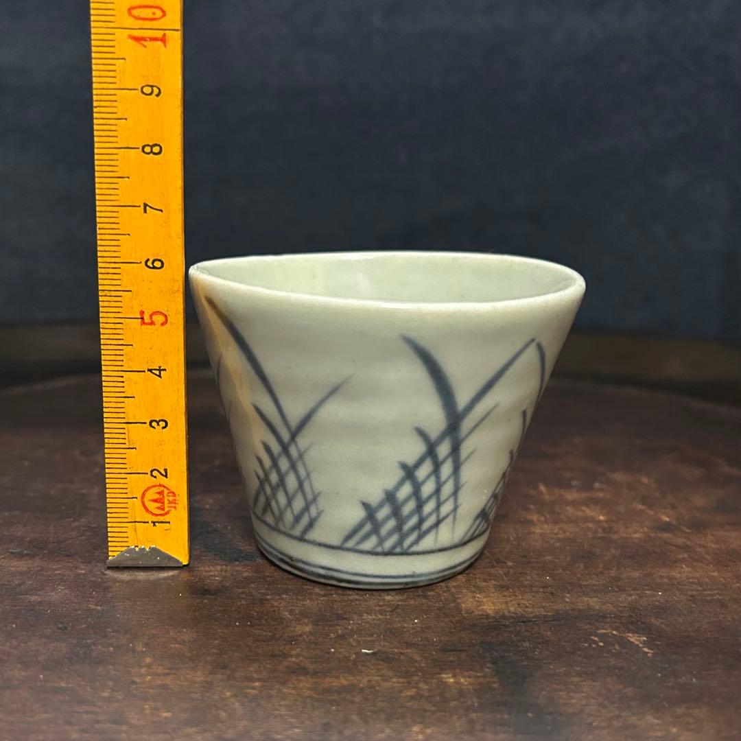 古伊万里　江戸前期　あげ底檜垣紋蕎麦猪口　無傷　本物保証