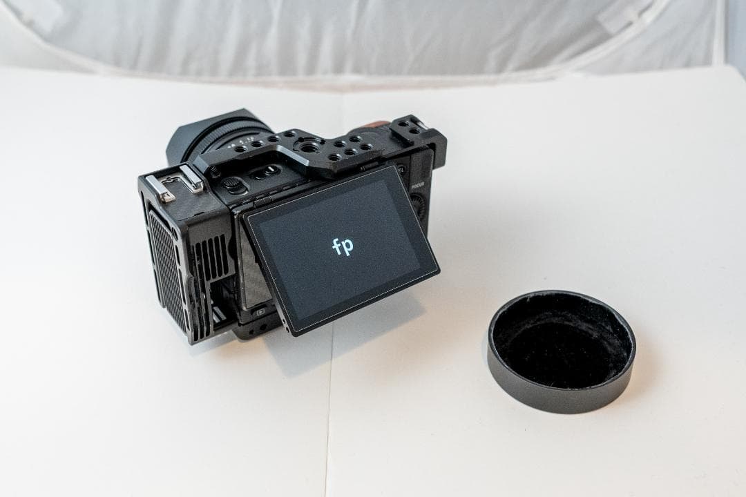 【改造品】SIGMA fp + 45mm F2.8 DG DN おまけ多数