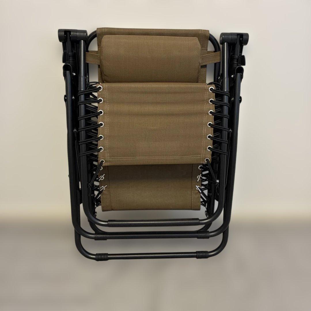 ブラウンリクライニングチェア