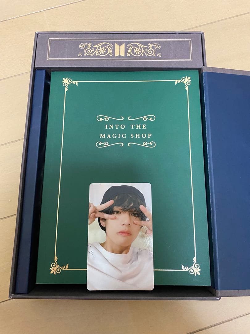 K-POP・アジア BTS INTO THE MAGIC SHOP CD