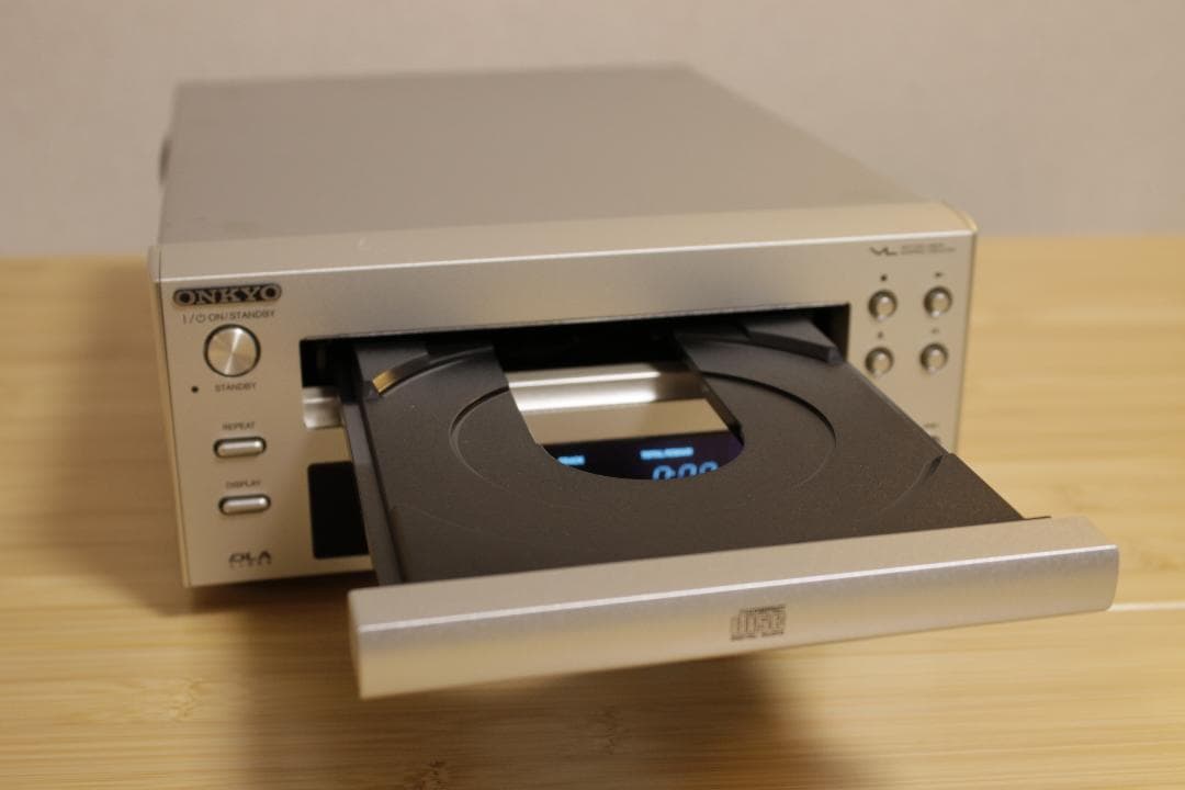 【ONKYO】オンキョー C-705FX2 CDプレーヤー INTEC 205