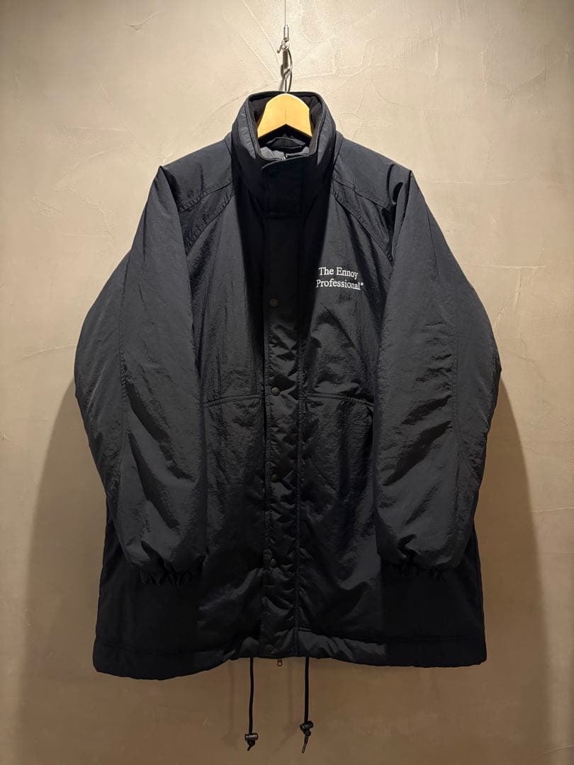 ジャケット・アウター ENNOY PADDED NYLON BENCH COAT