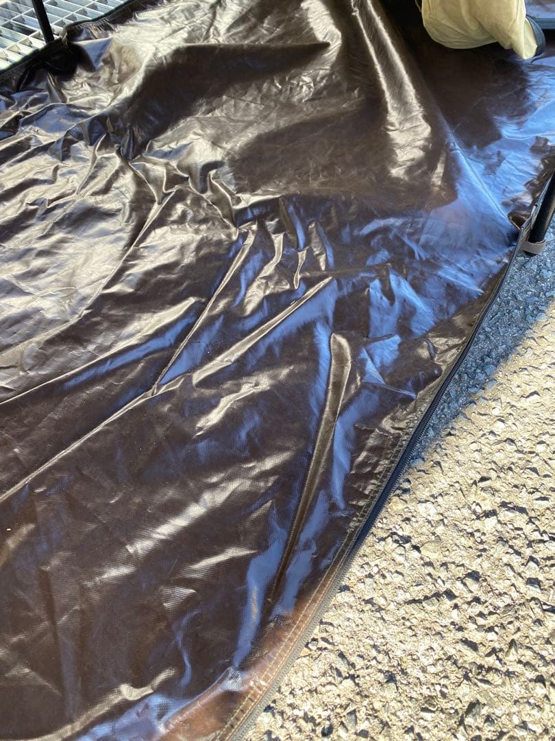 新品未使用　極上品です　オランダ軍　迷彩柄テント ポール・ペグ付き。