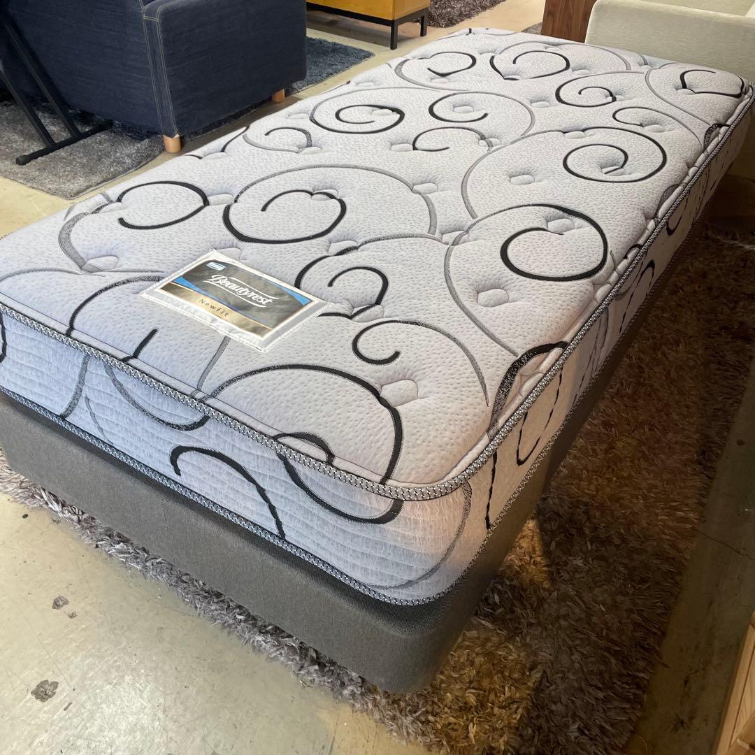 美品⭐️SIMMONS シモンズ　シングルベッド　Beautyrest 高級