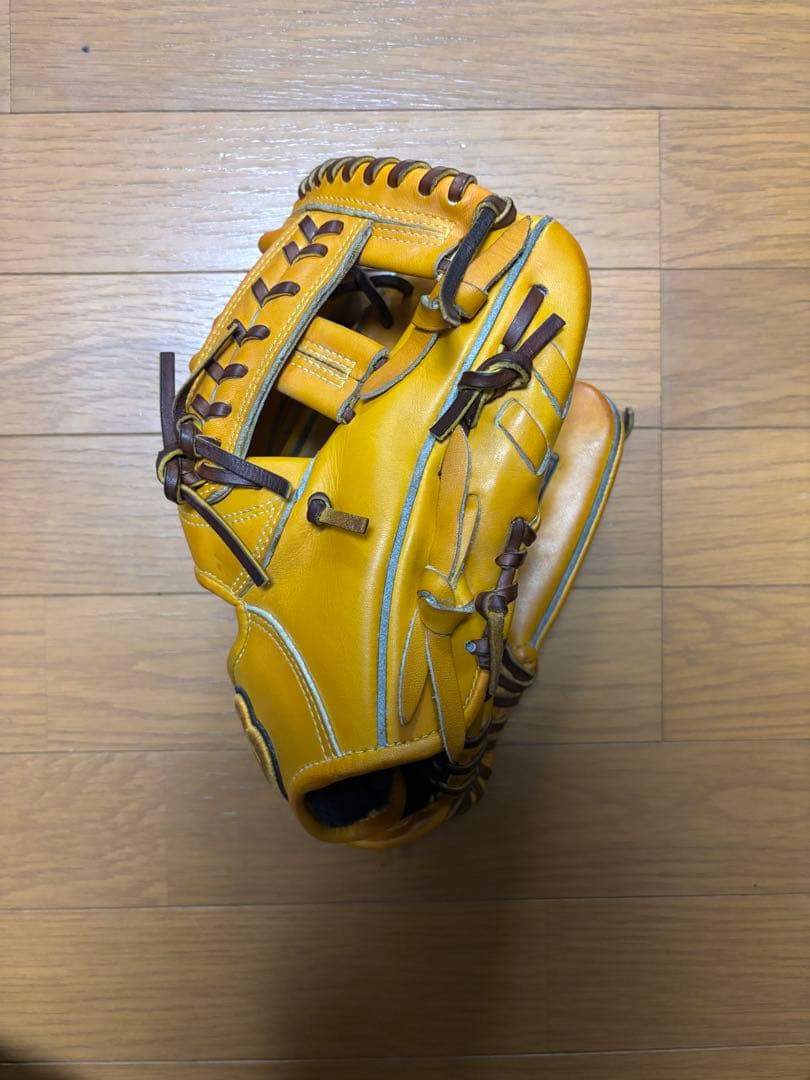 ベルガード 硬式 内野手用グラブ