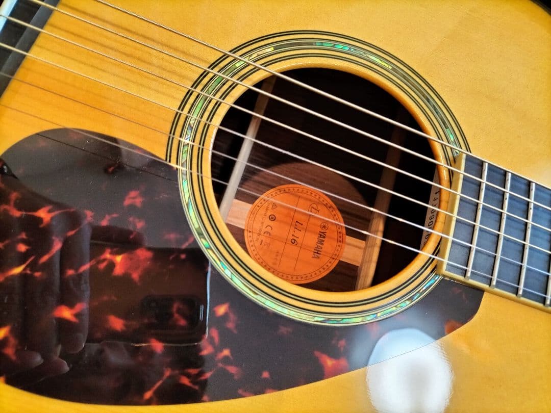 【極美品】アコースティックギター　Yamaha LL16 ARE