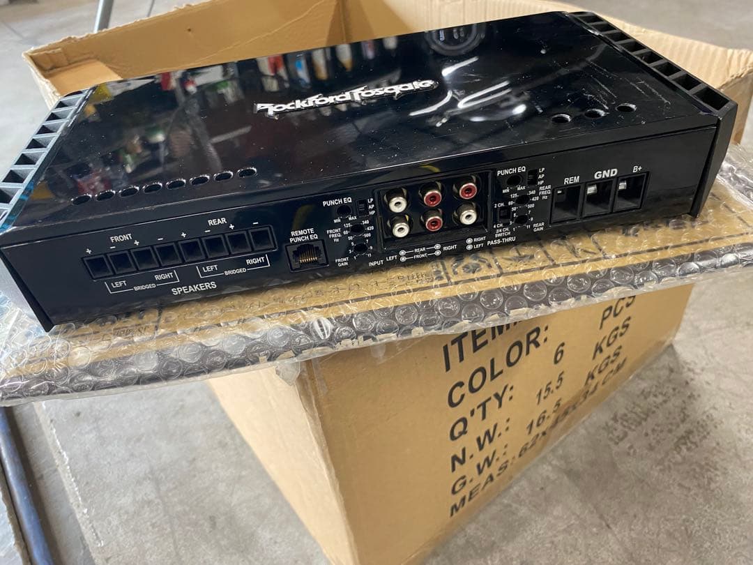 Rockford Fosgate 4チャンネルアンプ T600-4