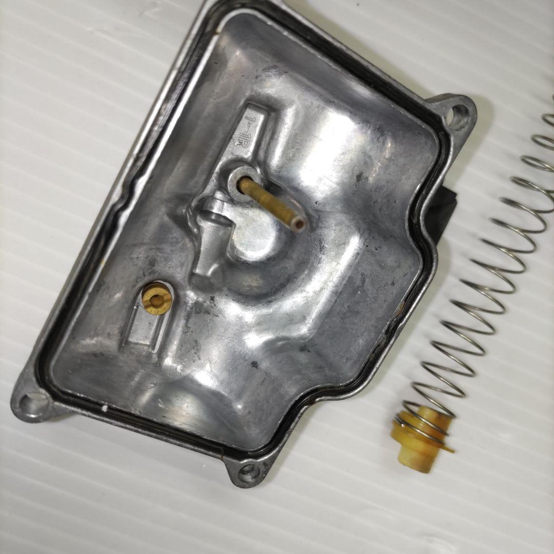 ミクニ　2サイクル用加速ポンプ付きキャブレター