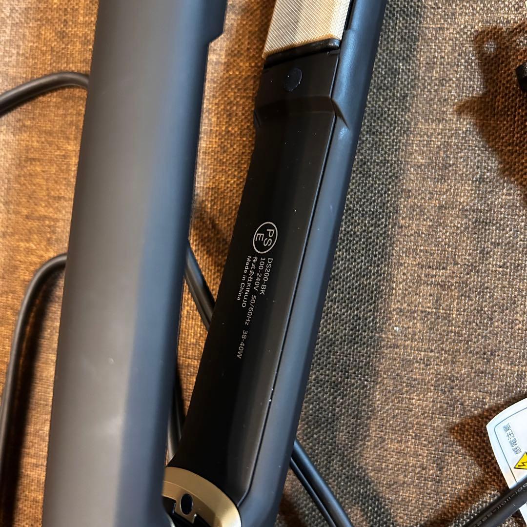 KINUJO 絹女　ストレートヘアアイロン ブラック　DS200BK