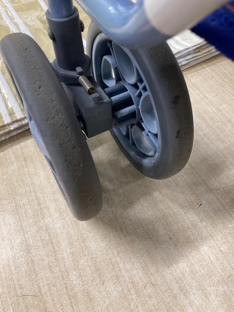 島製作所 シルバーカー ビート　青系チェック柄