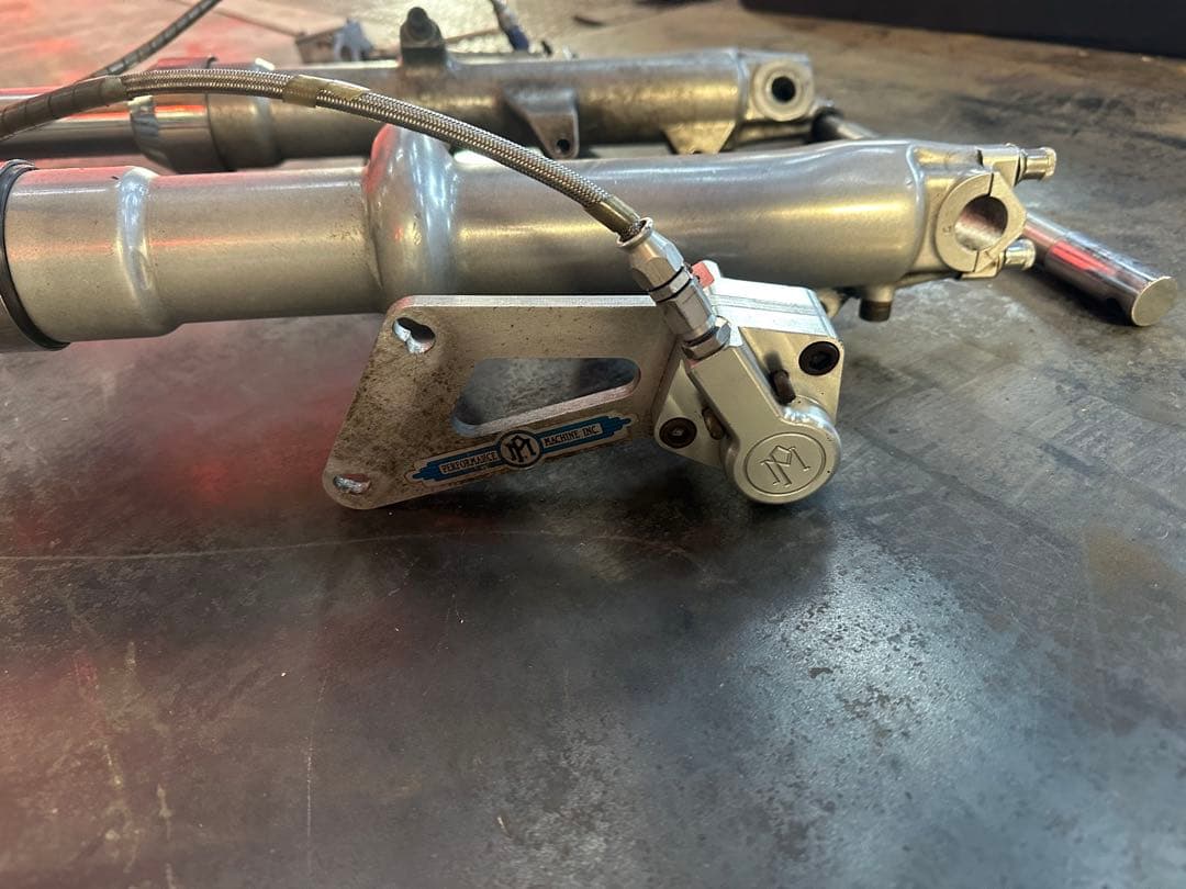 ハーレー　ショベル　41 ワイド　フロントフォーク　パフォーマンスマシン