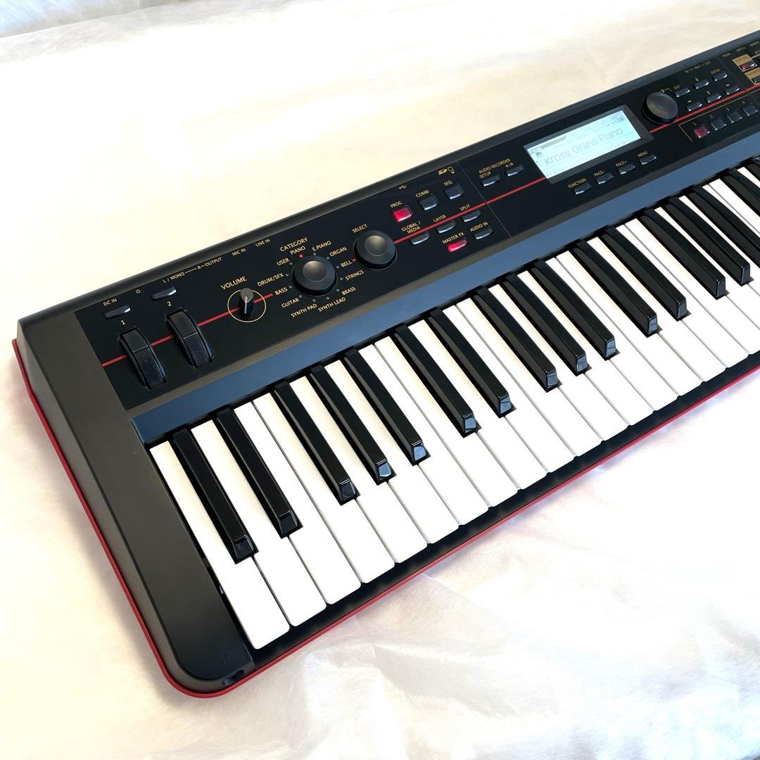 KORG コルグ KROSS-61鍵 シンセサイザー 美品、ソフトケース付き