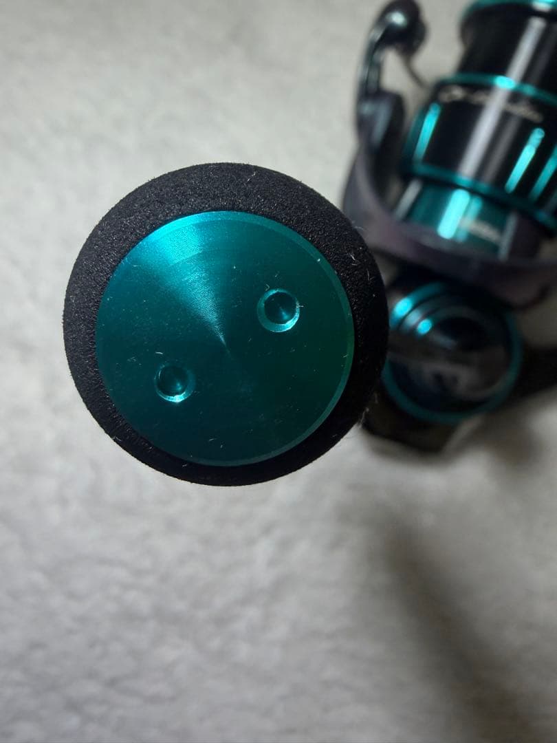 美品　ダイワ23エメラルダスRX FC LT 2500S OH済みフルベアリング