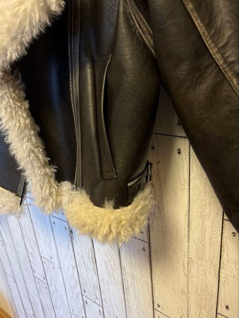 MURUA アンイーブンショートフェイクムートンジャケット ブラウン