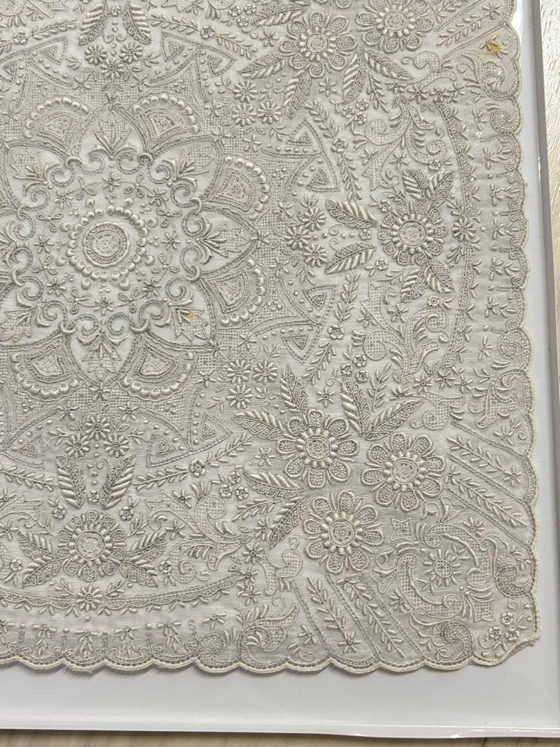 未使用　SHANTOU CHINA 白金刺繍ハンカチ　スワトウ 汕頭 2つ