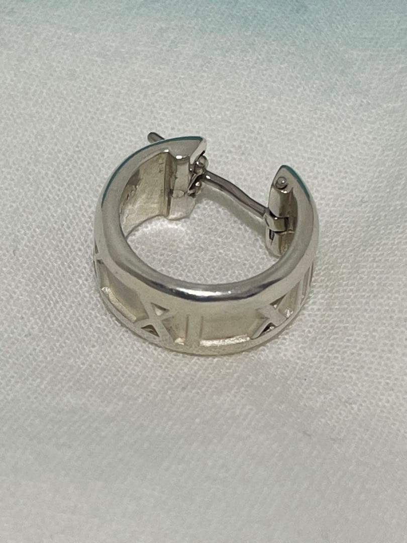 ティファニー　シルバー ピアス　片耳　アトラス　クリーニング済