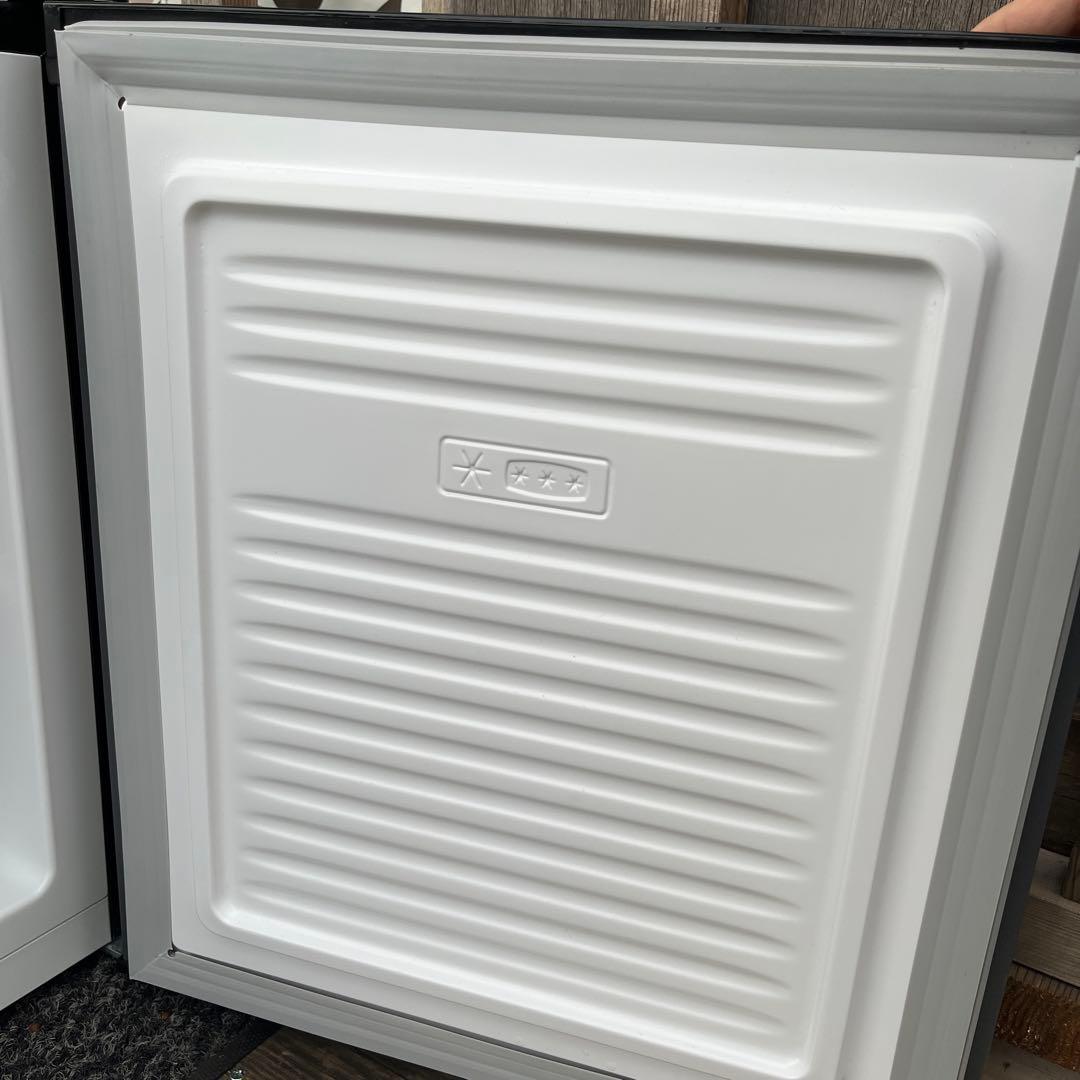 美品 冷凍庫 33L 2023年製 MAXZEN