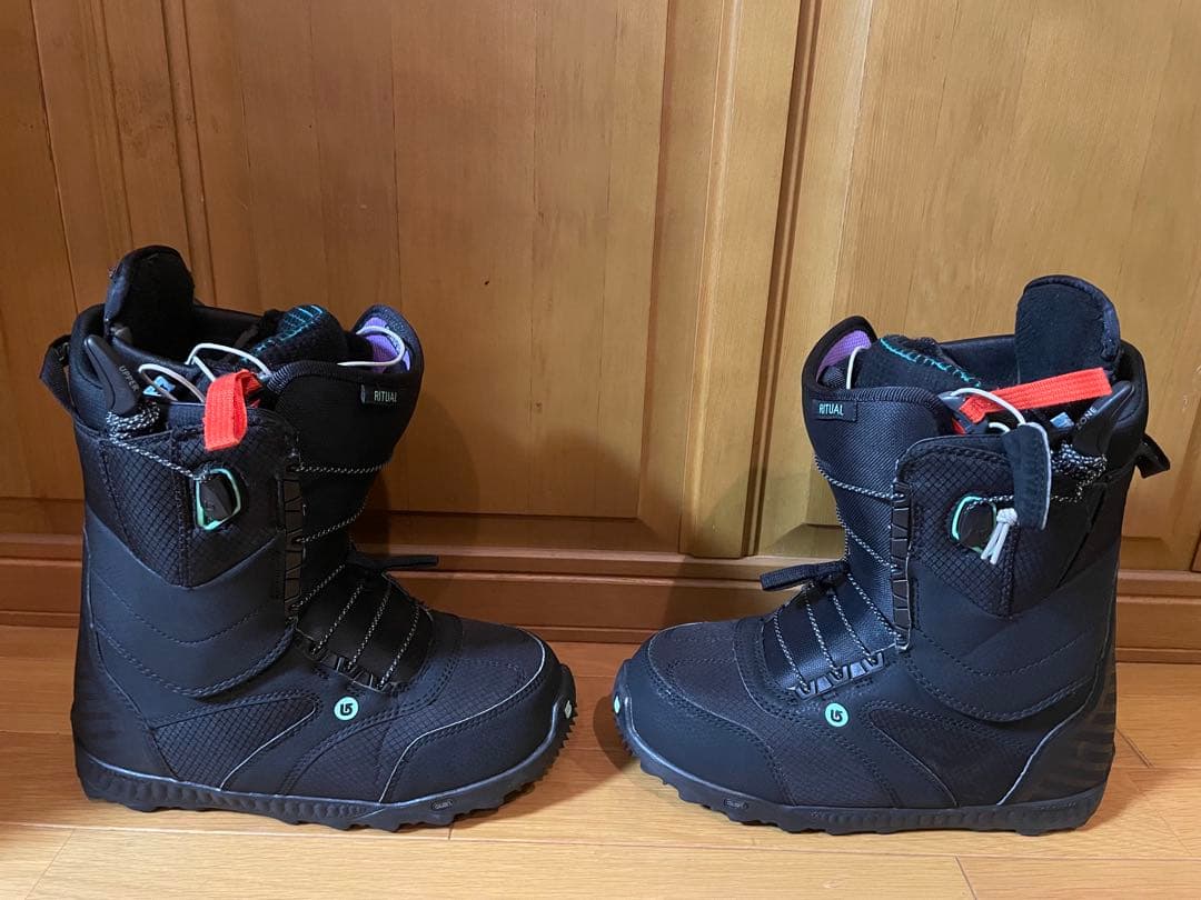 ★美品★BURTON RITUAL スノーボードブーツ 24.5cm