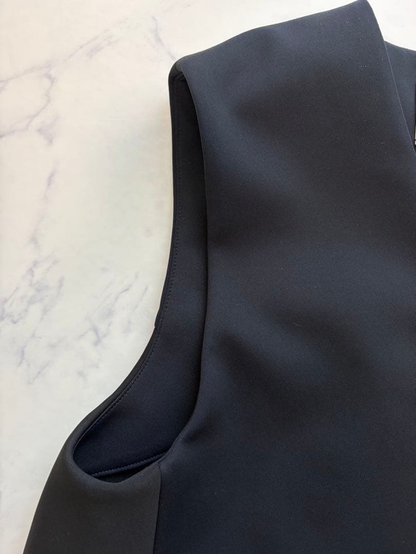 完売品　UNITED ARROWS SPONGY ミドルベスト 38 ネイビー