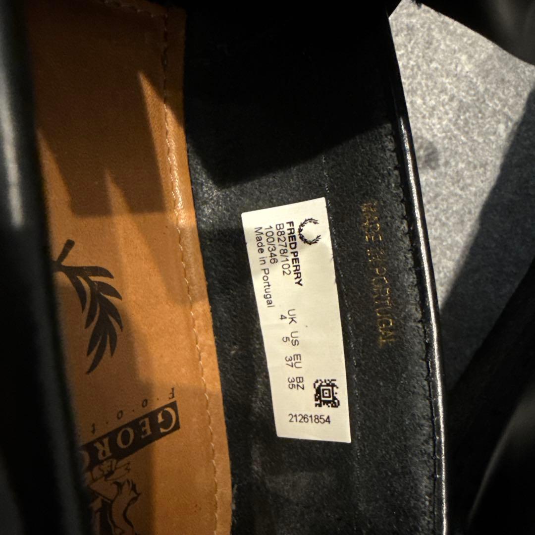 FRED PERRY e Coxコラボ　ローファー