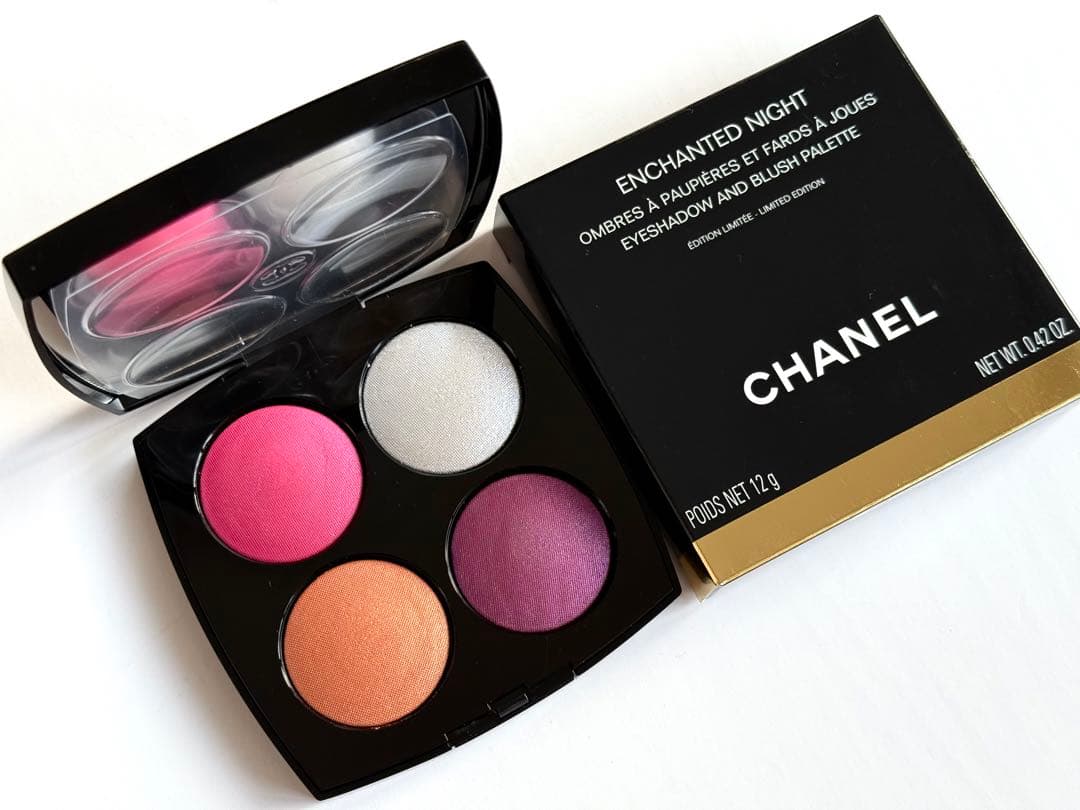 極美品 CHANEL ホリデー 2024 エンチャンテッド ナイト シャネル