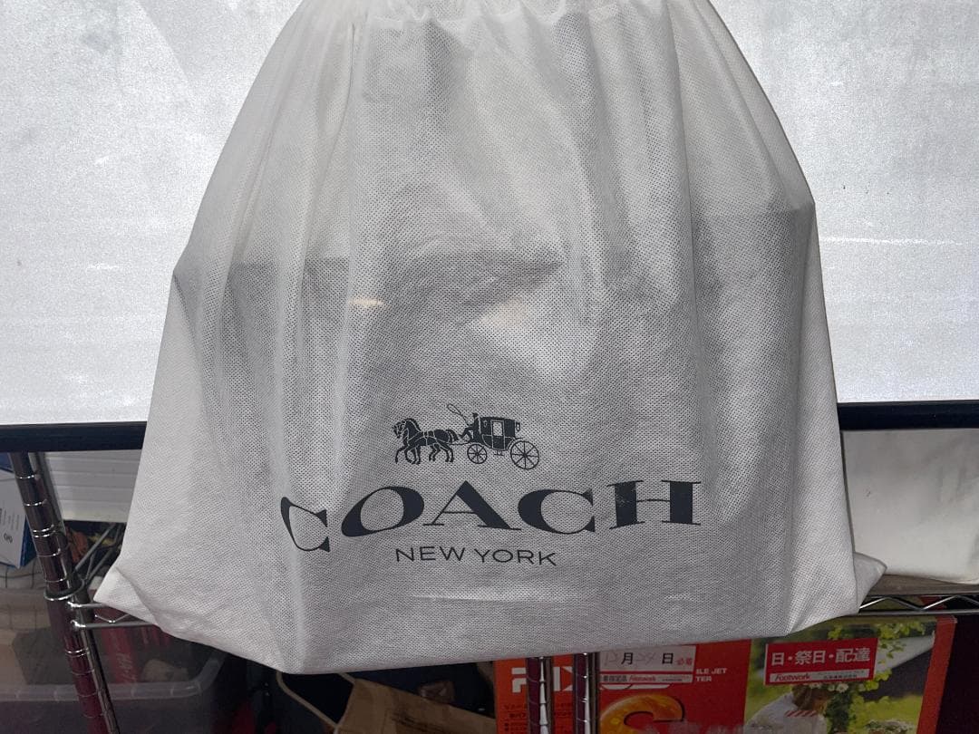 【新品未使用】コーチモリー トート シグネチャー キャンバス