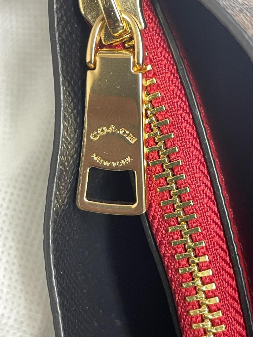 【新品未使用】コーチモリー トート シグネチャー キャンバス