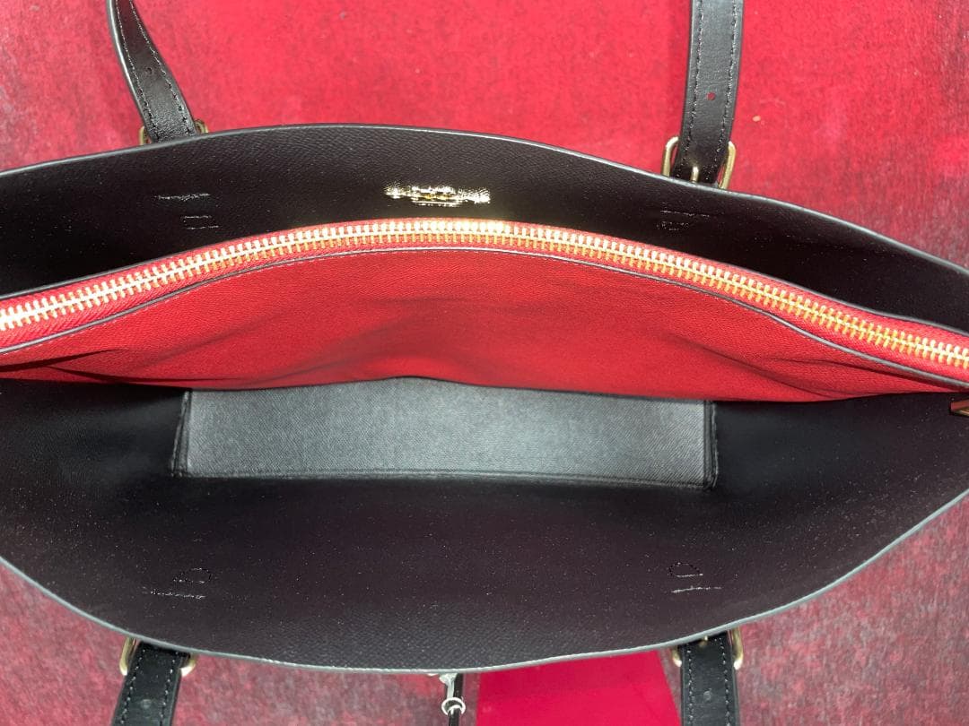 【新品未使用】コーチモリー トート シグネチャー キャンバス