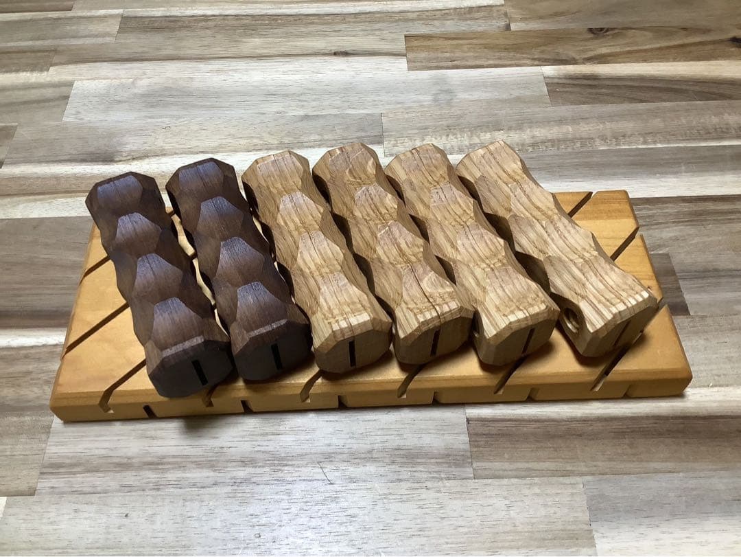 世界の陸亀シェルフコンテナ用名栗加工グリップウォールナットホワイトオーク