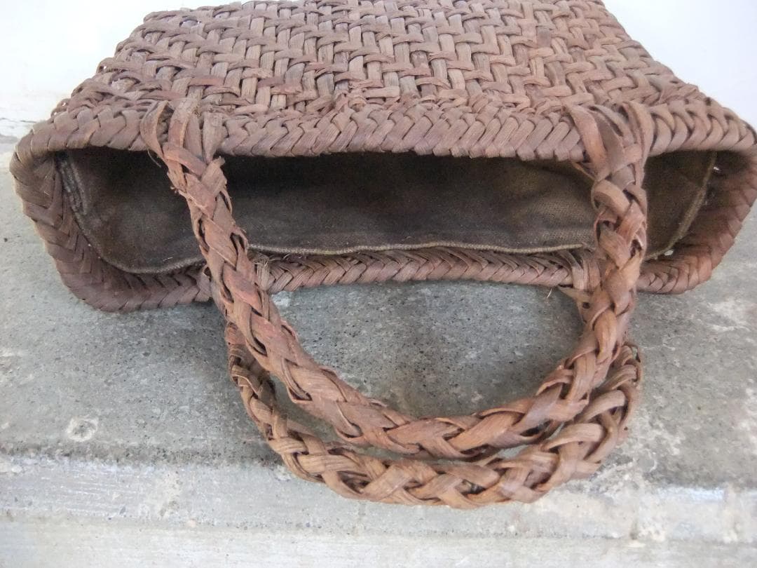 山葡萄かご　福島県三島産