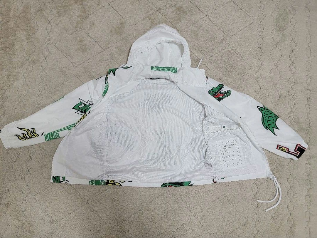 あかい様　LACOSTE ラコステ アウター ナイロンジャケット