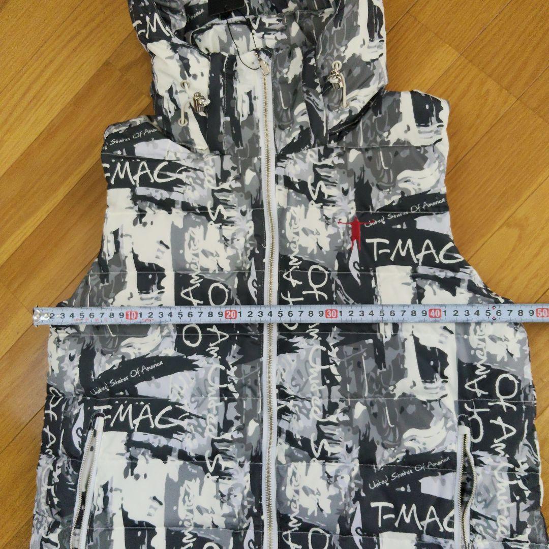 ティーマック　フード付きダウンベスト