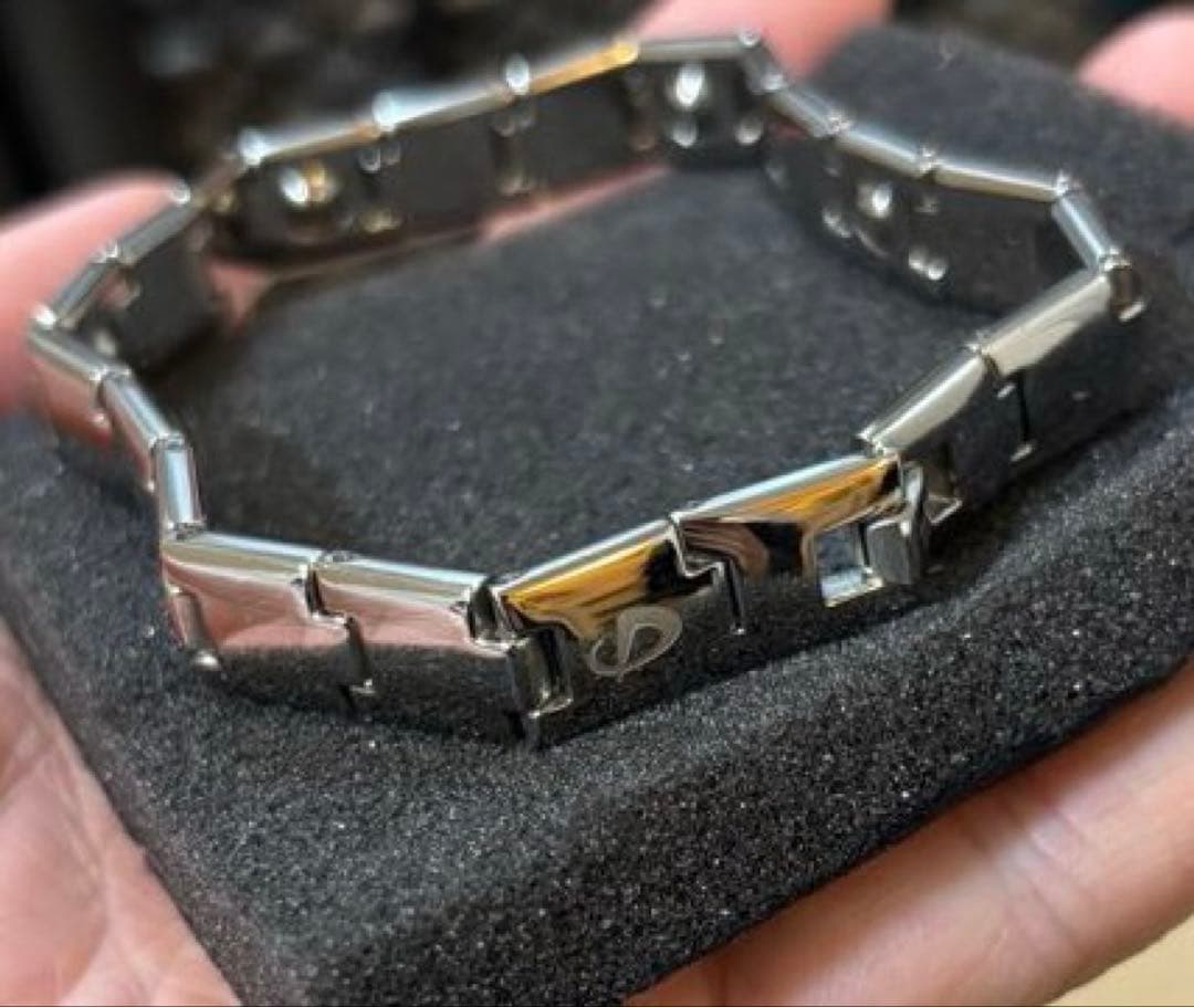 phiten ファイテン　チタンブレス　L 未使用品