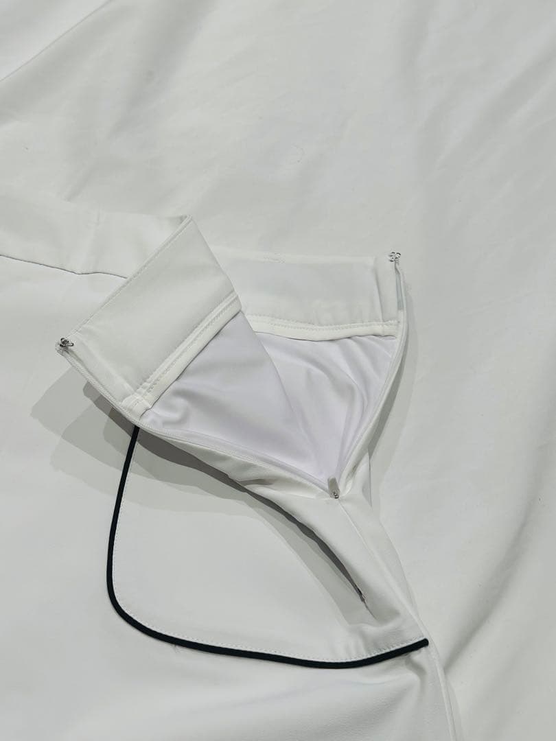 新入荷G/FORE韓国ジーフォア レディーススカートsize70ホワイト