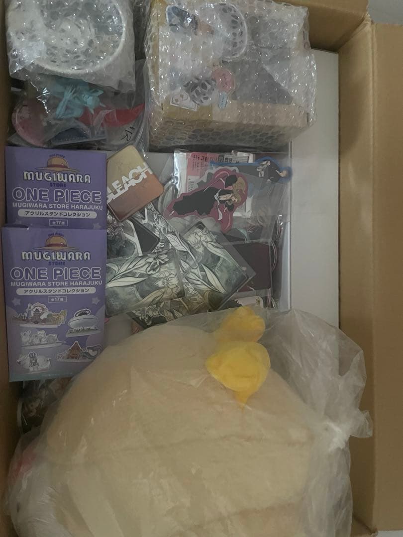 アニメグッズ　大量まとめ売り　120サイズ　500点以上