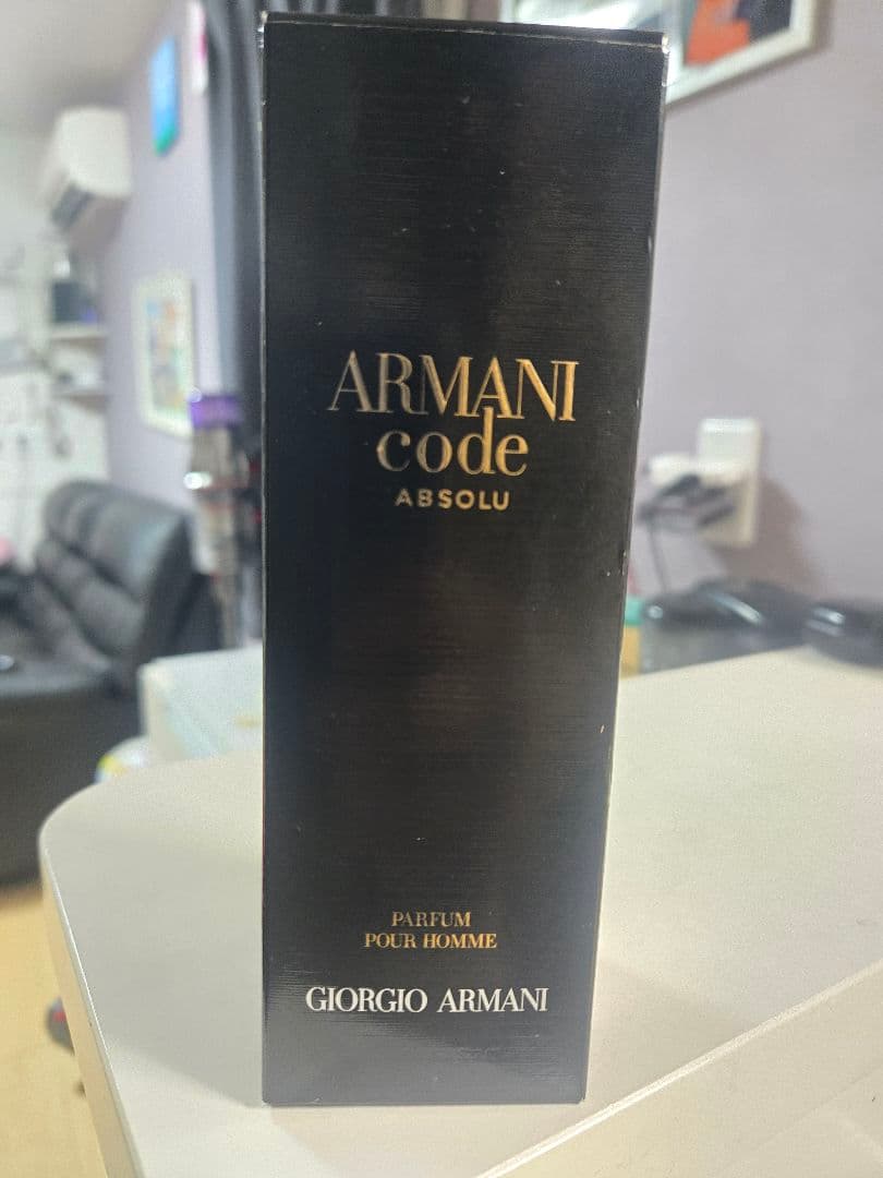 Armani Code Absolu 男性用香水