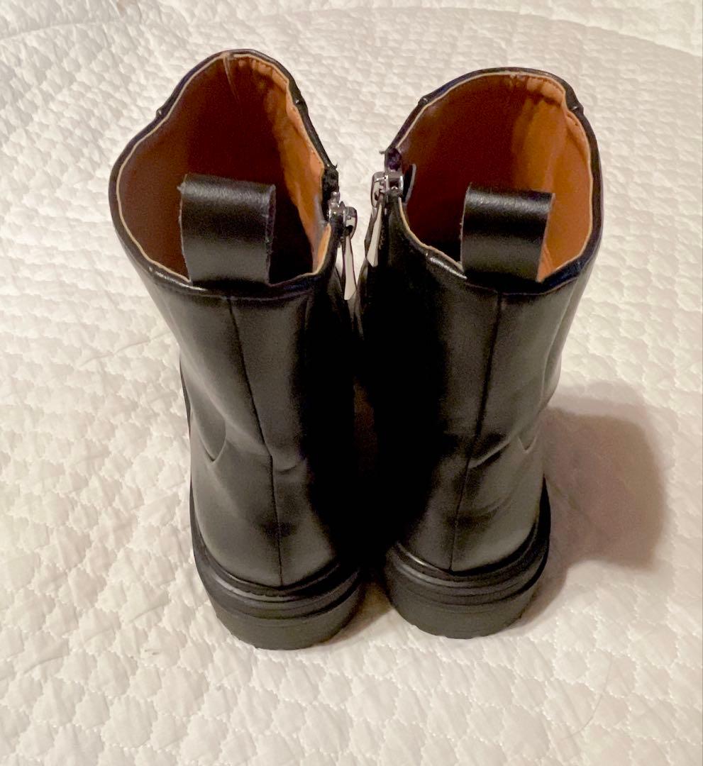 ZARA サイドジップ ブーツ 厚底 トラックソール ブラック レザー