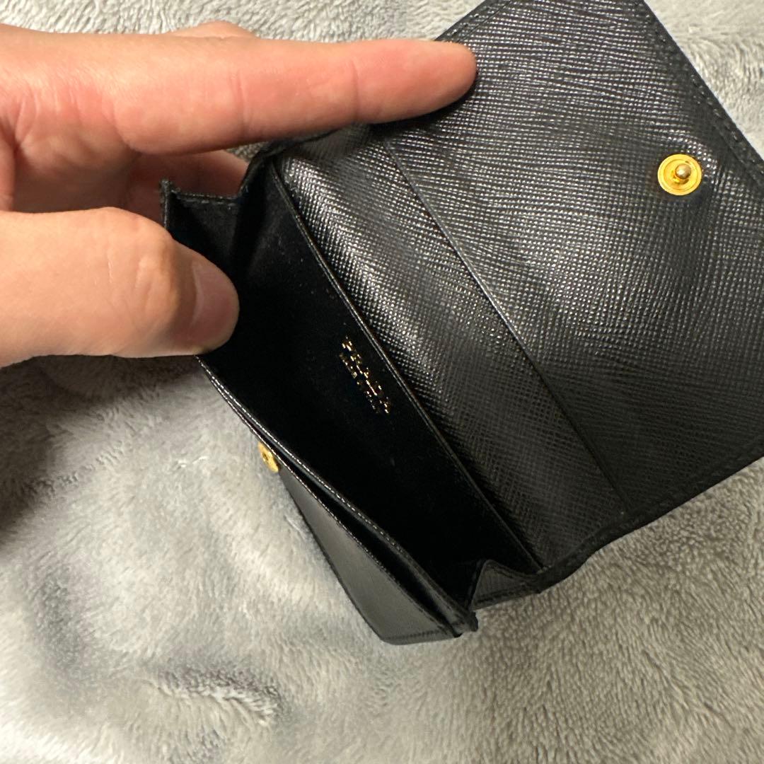 PRADA ブラックレザー 名刺入れ