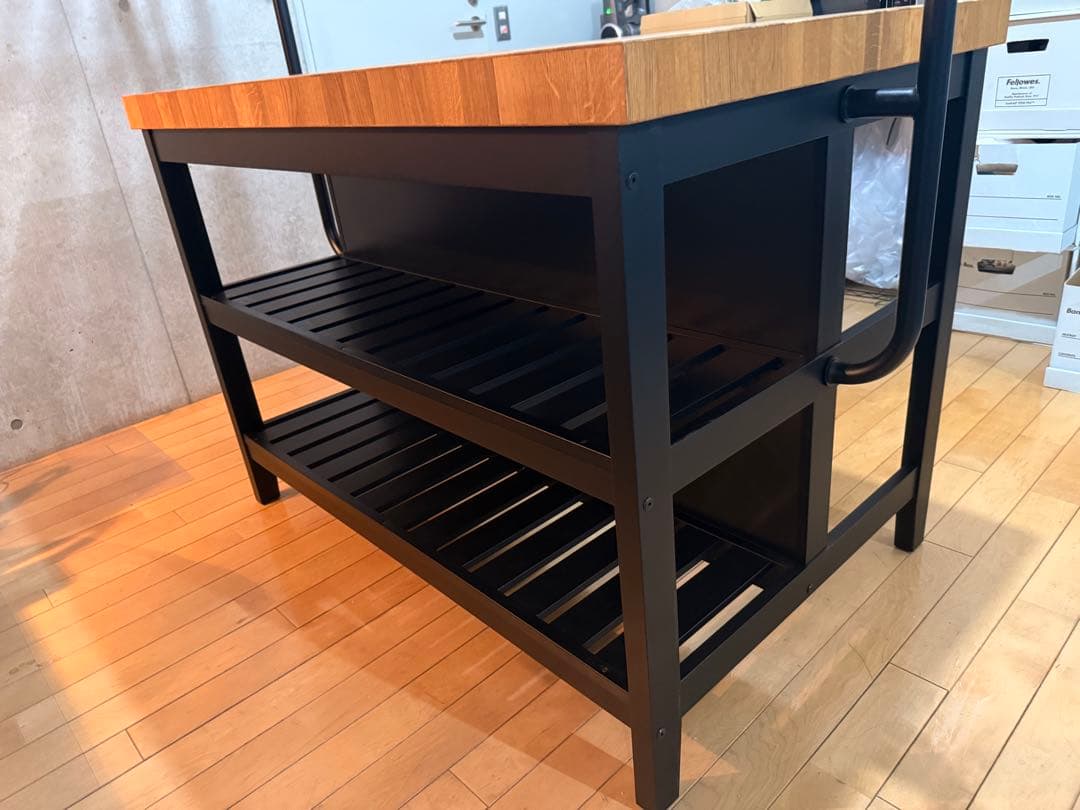 ジミーIKEA VADHOLMAヴァドホルマ アイランドキッチンラック付き