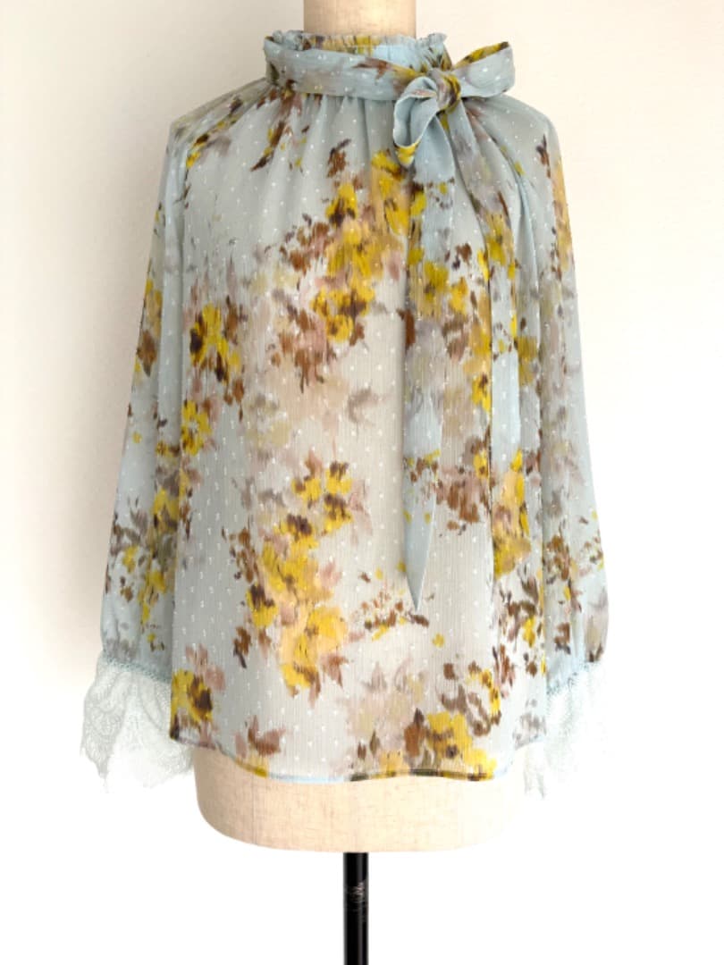 カタログ新品モラビト MORABITO・SPELLブラウス９¥58.300