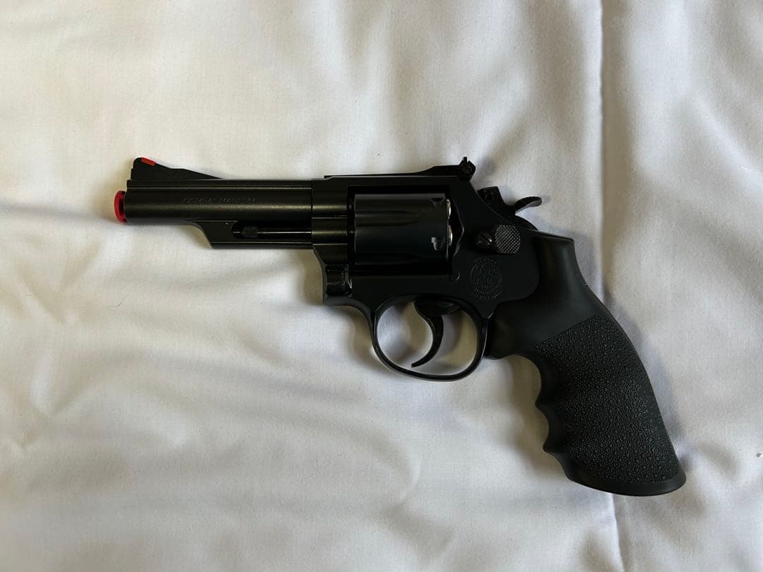 M19 COMBAT MAGNUM 4inch ガスリボルバー