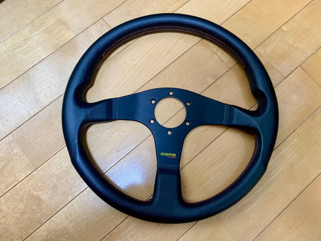 momo TUNER 35φ ステアリング