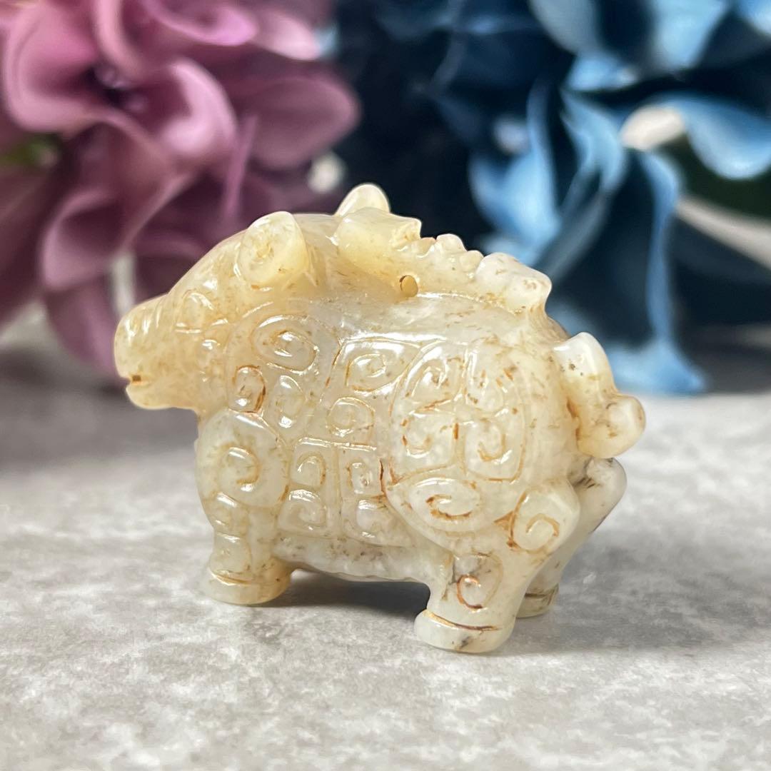 白玉饕餮文根付　提物 吊坠上衣　塑像　老玉　古玉