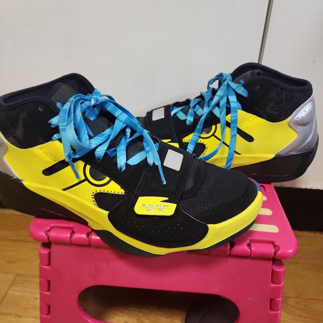 バッシュ ザイオン2 NARUTOコラボ 28.5センチ